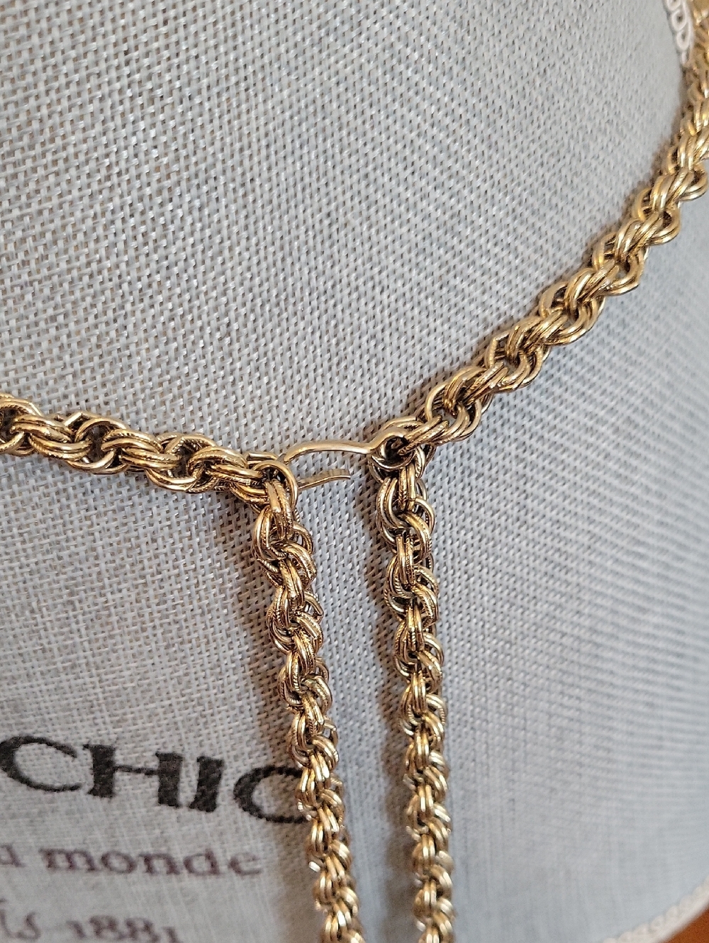 Vintage 60's Gold Tone Ball Belt - Picture 3 of 4